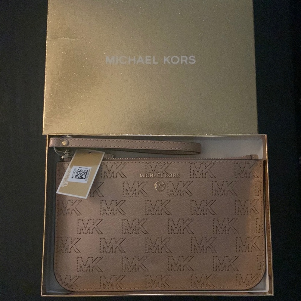 Brand new Michael kors wallet purse